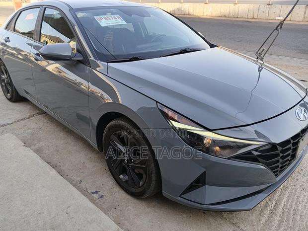New Hyundai Elantra 2023 Gray