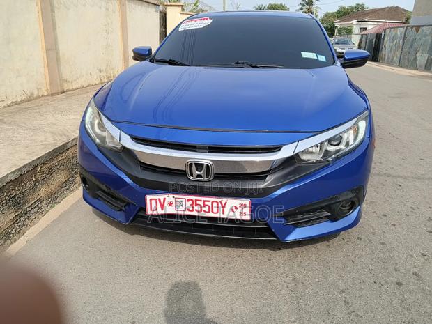 Honda Civic 2018 Blue