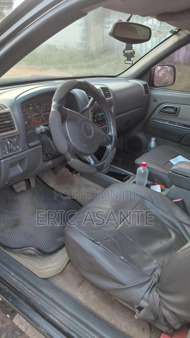Chevrolet Colorado Crew Cab 4WD 2010 Black