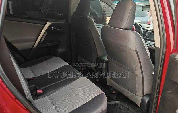 Toyota RAV4 Limited 4dr SUV (2.5L 4cyl 6A) 2015 Red
