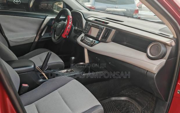 Toyota RAV4 Limited 4dr SUV (2.5L 4cyl 6A) 2015 Red