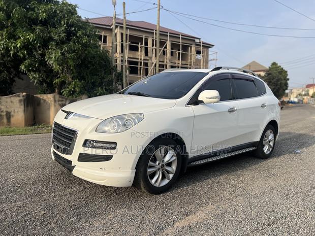 Luxgen U6 2013 White