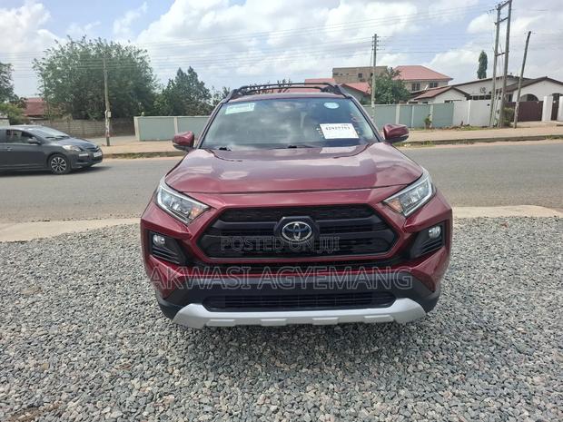 Toyota RAV4 Adventure 2019 Burgundy