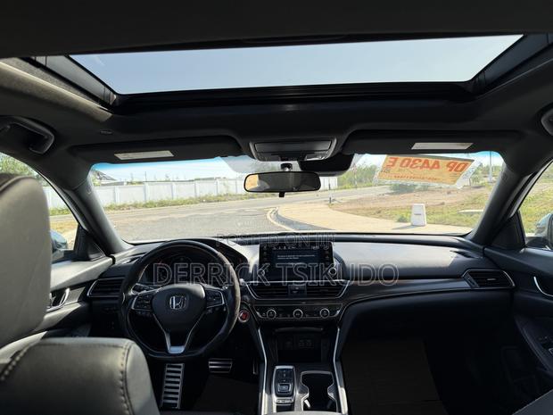 Honda Accord Sport 2.0T 2021 White