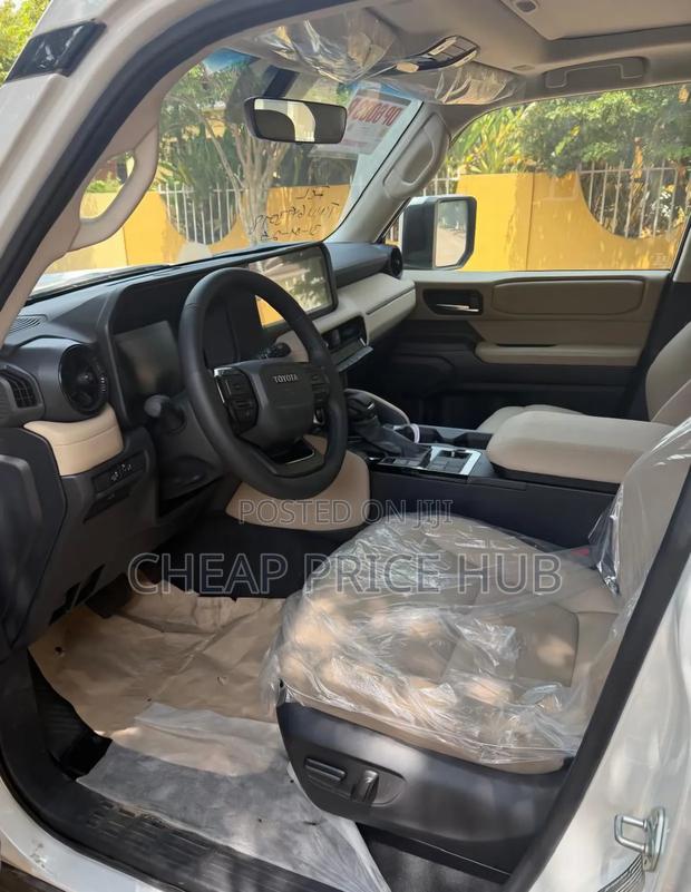 Toyota Land Cruiser Prado 2.8 2025 White