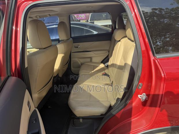 Mitsubishi Outlander 2017 Burgundy