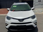 Toyota RAV4 XLE 4dr SUV AWD (2.5L 4cyl 6A) 2018 White for sale