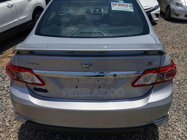 Toyota Corolla 2013 Silver