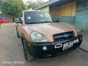 Hyundai Tucson 2005 Brown for sale