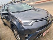 Toyota RAV4 XLE 4dr SUV (2.5L 4cyl 6A) 2018 Gray for sale