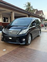 Toyota Alphard 2.4 Petrol FWD 2014 Black for sale