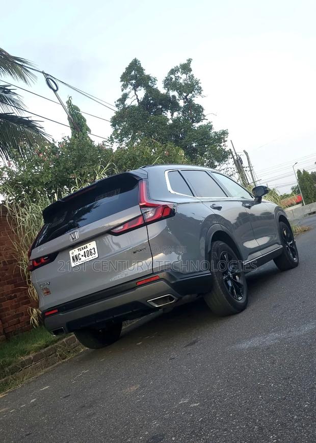 Honda CR-V 2024 Gray