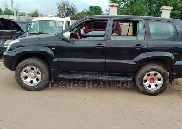 Toyota Land Cruiser Prado 3.0 D-4D 3dr 2009 Black