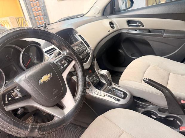 Chevrolet Cruze 2012
