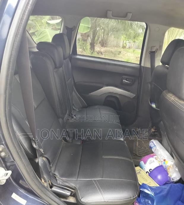 Mitsubishi Outlander 2009 Blue