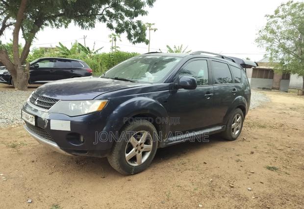 Mitsubishi Outlander 2009 Blue