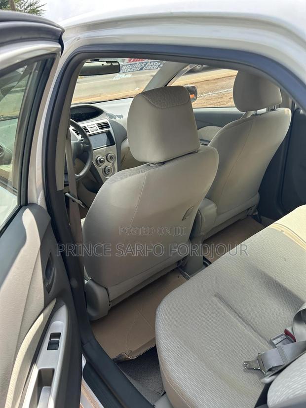 Toyota Belta 2010 White