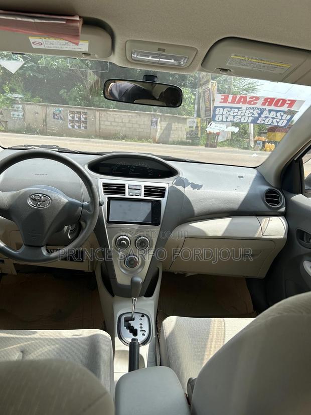 Toyota Belta 2010 White