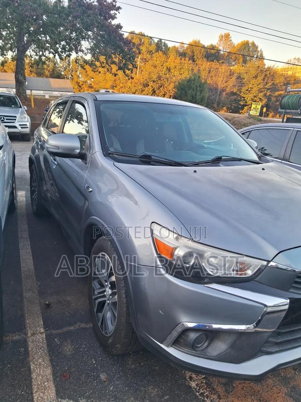 Mitsubishi Outlander 2.0 PHEV AWD 2016 Gray