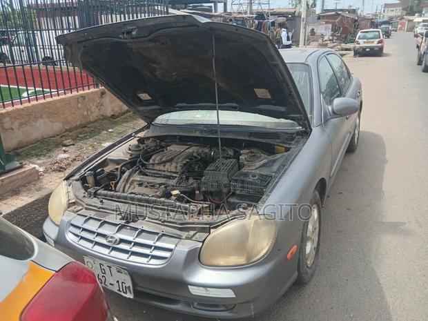 Hyundai Sonata GLS V6 2000 Gray