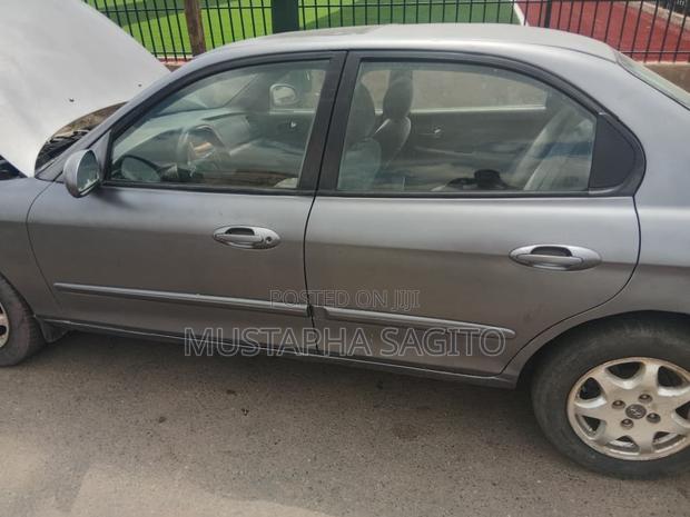 Hyundai Sonata GLS V6 2000 Gray