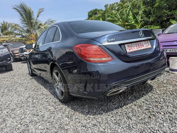 Mercedes-Benz C300 Base 4Matic Sedan AWD (2.0L 4cyl 7A) 2017 Blue