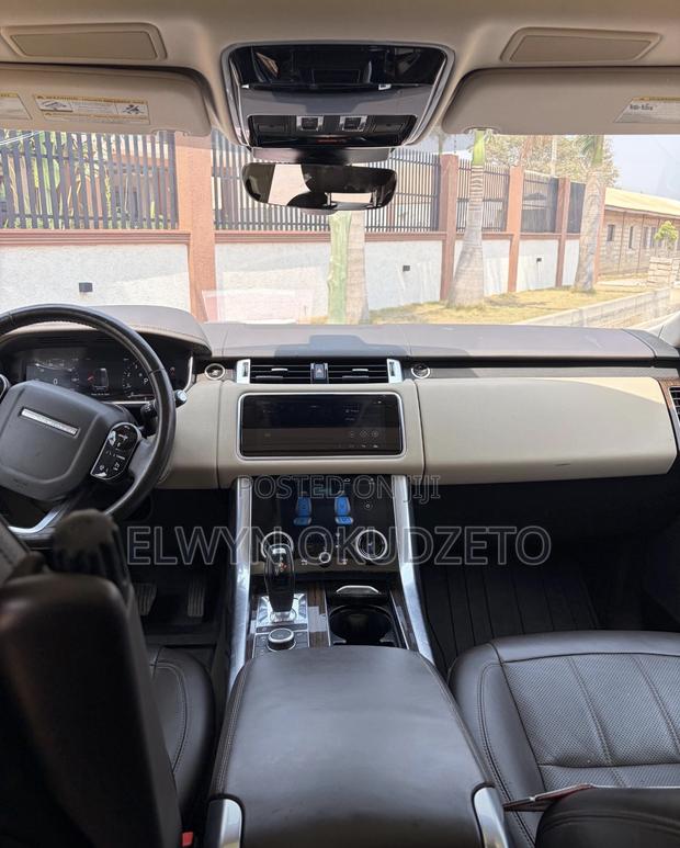 Land Rover Range Rover Sport 2020 Brown
