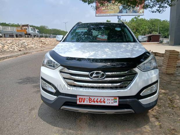 Hyundai Santa Fe 2014 White