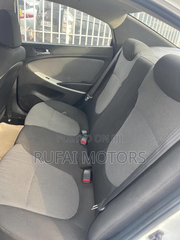 Hyundai Accent GLS 4dr Sedan (1.6L 4cyl 6A) 2015 White