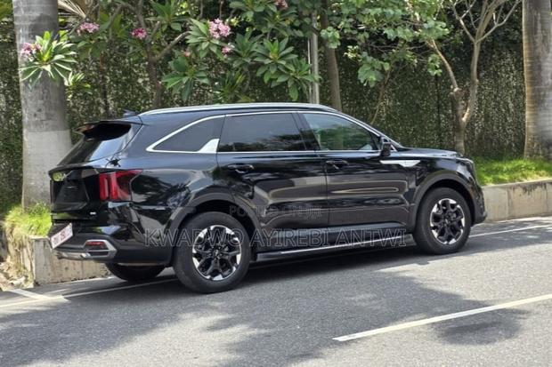 Kia Sorento S 2024 Black