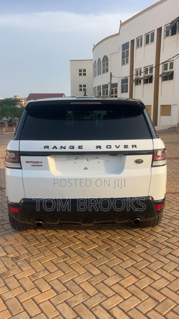 Land Rover Range Rover 5.0L Supercharged 2016 White