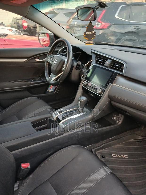 Honda Civic EX Sedan 2018 Gray