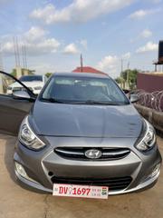 Hyundai Accent SE Hatchback 2017 Gray for sale