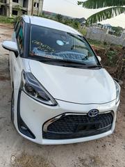 Toyota Sienta 2020 White for sale