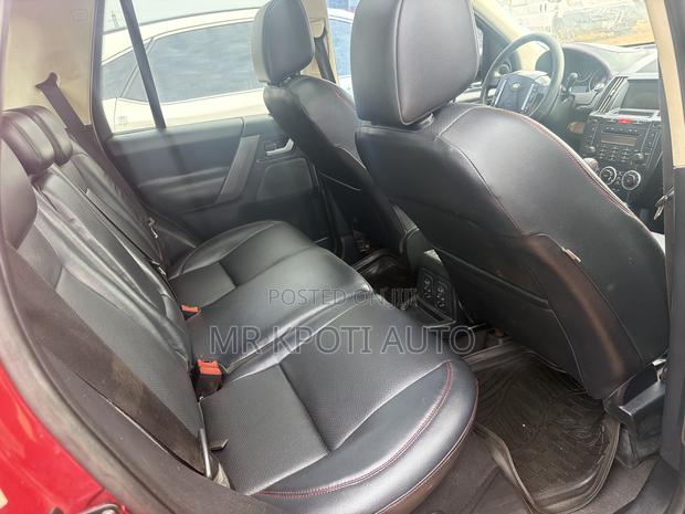 Land Rover Range Rover 2011 Red