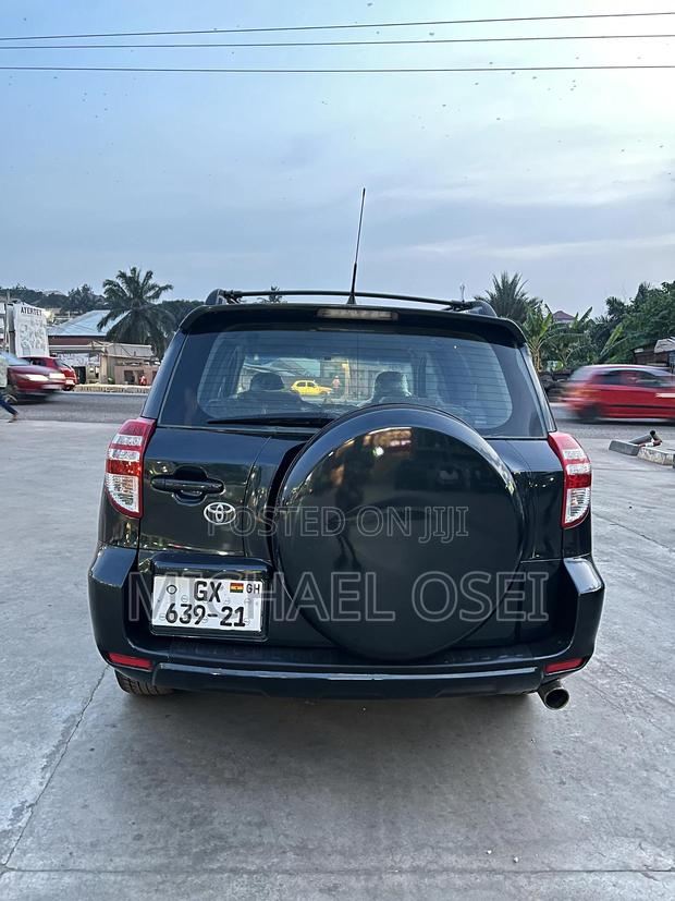 Toyota RAV4 2012 Black
