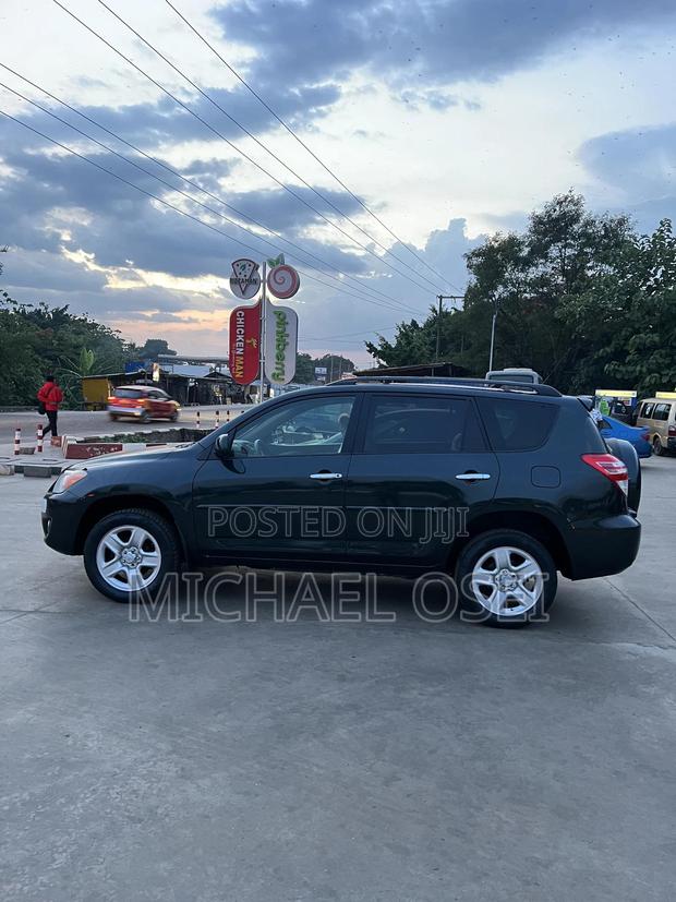 Toyota RAV4 2012 Black