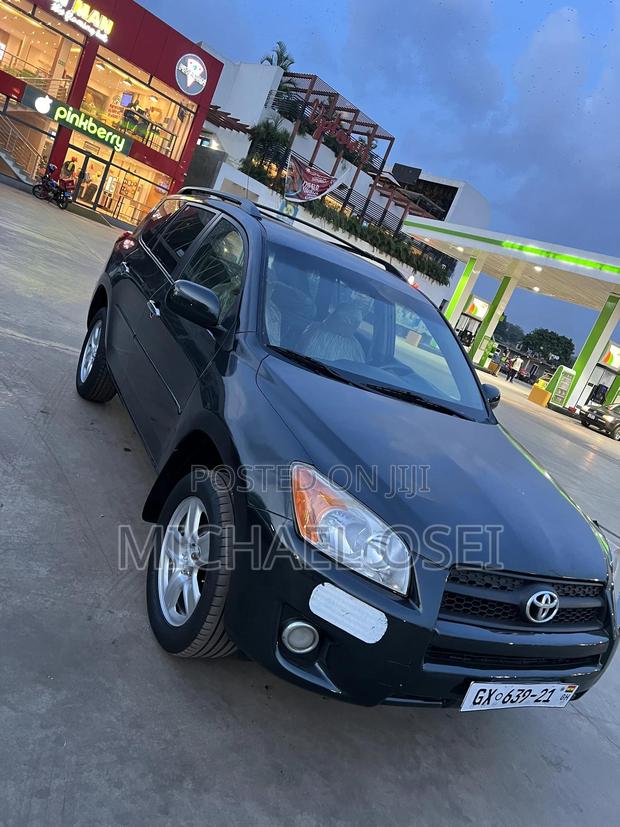 Toyota RAV4 2012 Black