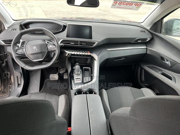 Peugeot 3008 2023 Black