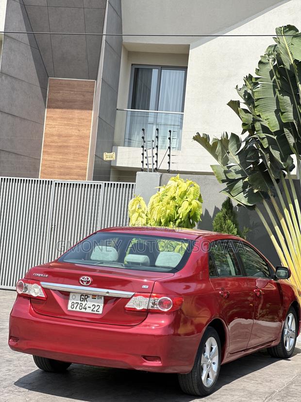 Toyota Corolla L 4-Speed Automatic 2013 Red