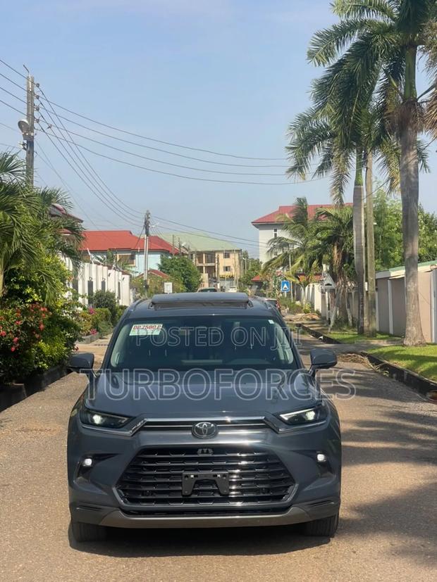 Toyota Grand Highlander Limited AWD 2024