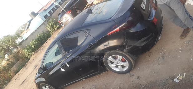 Hyundai Elantra 2012 Black