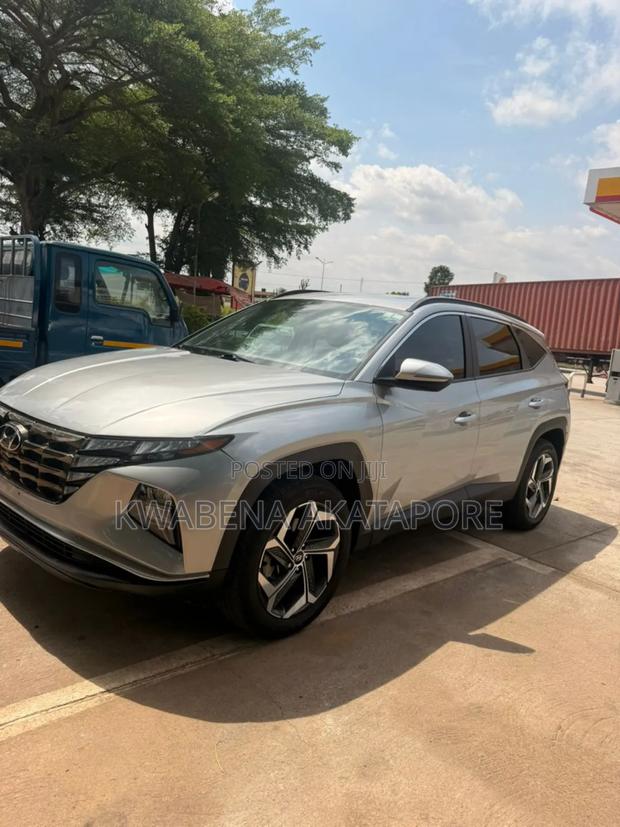 Hyundai Tucson SEL 2024 Silver