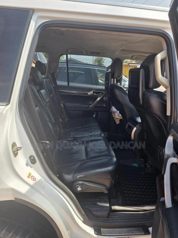 Lexus GX 460 Luxury 2018 White