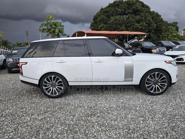 Land Rover Range Rover Vogue 2021 White
