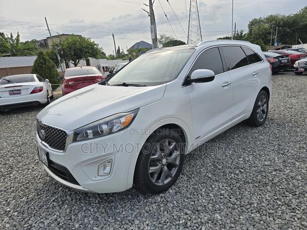 Kia Sorento 4dr SUV 2016 White