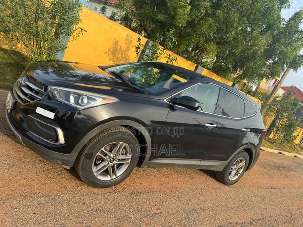 Hyundai Santa Fe Limited Ultimate AWD 2018 Black