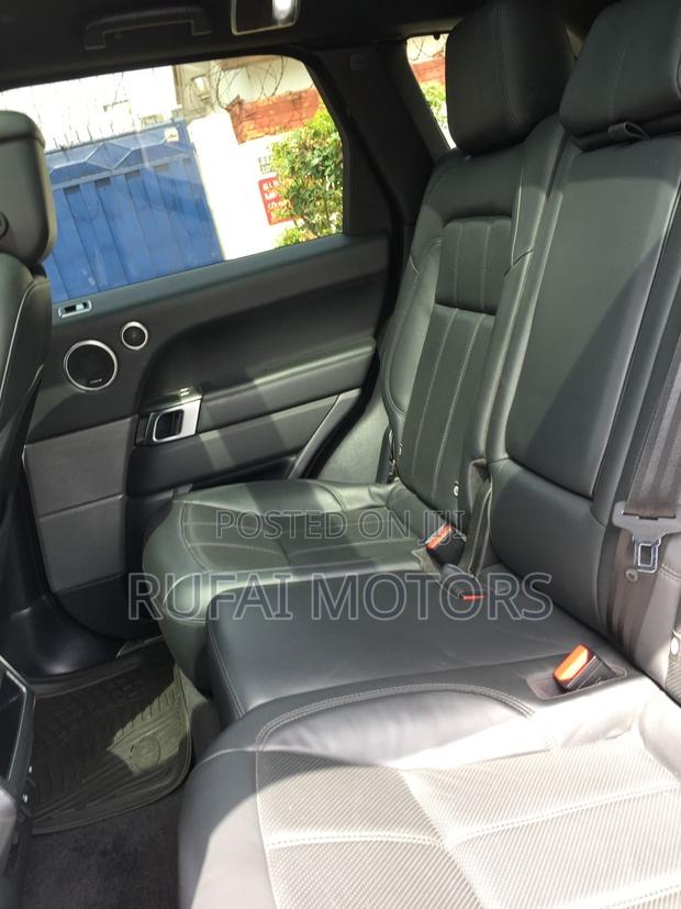 Land Rover Range Rover Sport HSE PHEV 2019 Black