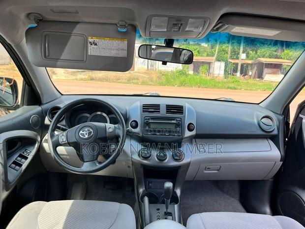 Toyota RAV4 2.5 4x4 2012 Black