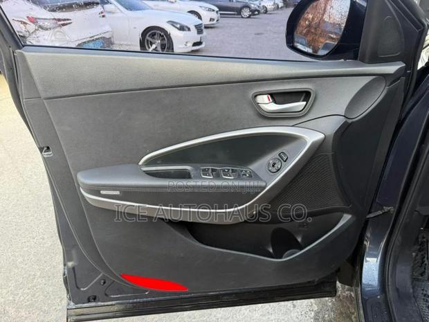 Hyundai Santa Fe 2015 Gray